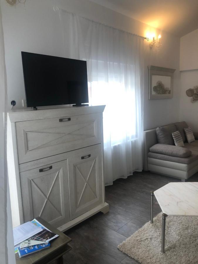 Apartament Grey Pearl With Free Ev Ch-Station Valbandon Zewnętrze zdjęcie