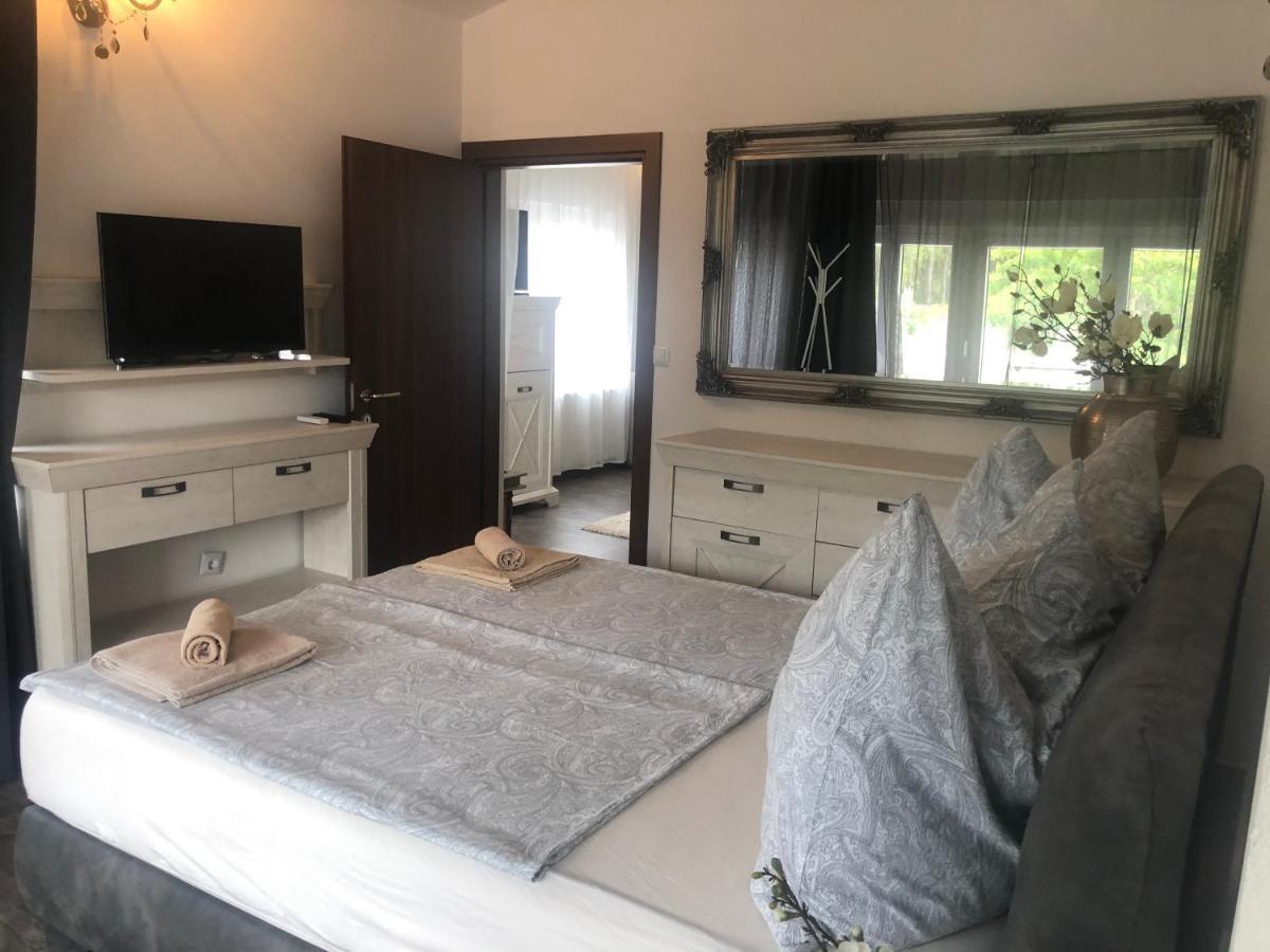 Apartament Grey Pearl With Free Ev Ch-Station Valbandon Zewnętrze zdjęcie